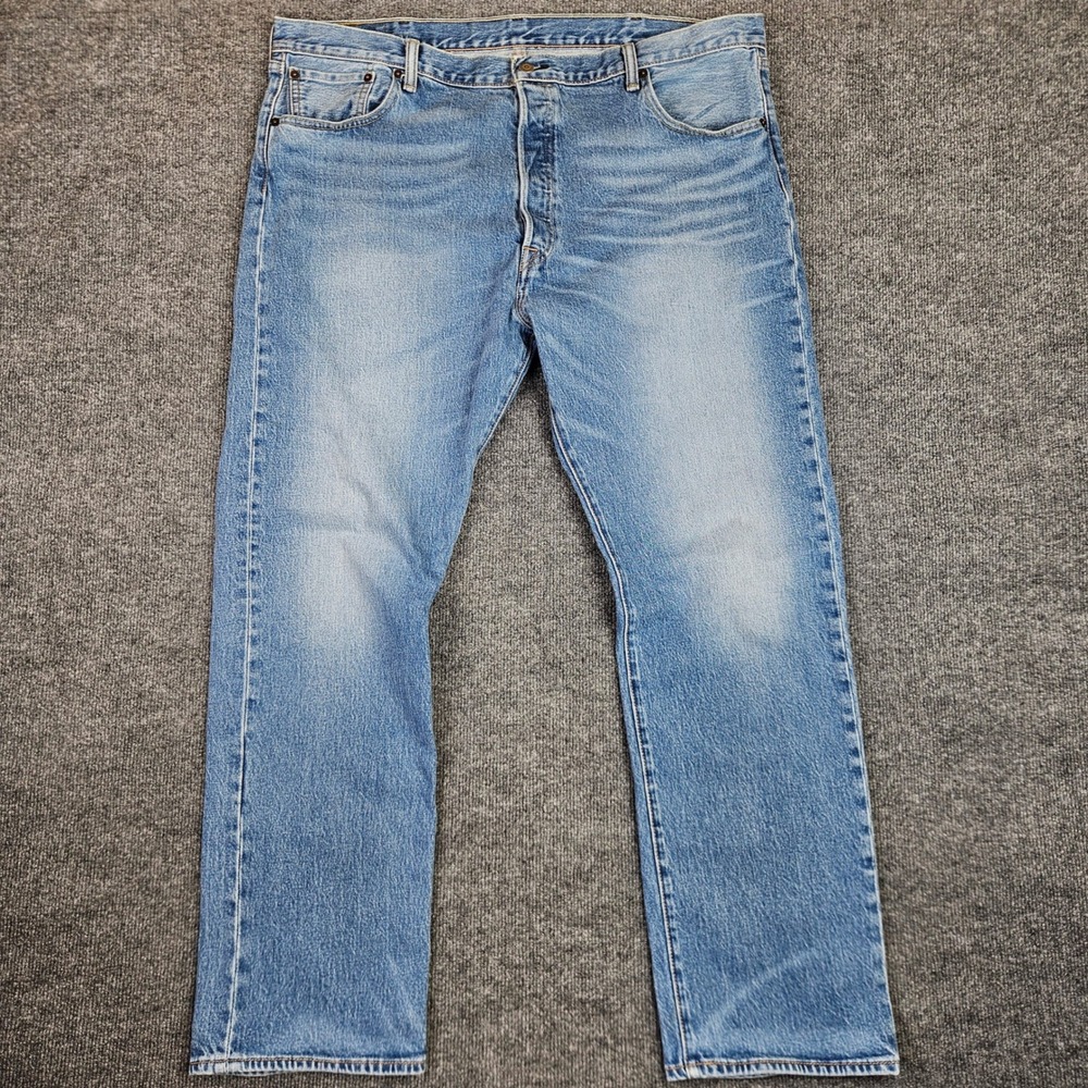 Levis 501 Jeans Mens 42x32 Original Fit Straight Leg Light Wash Denim Button Fly